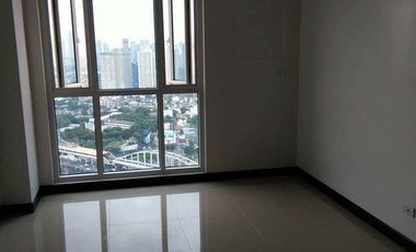 RENT TO OWN condo for SALE inRobinsons Pioneer Axis Residences Mandaluyong Studio unit near , Cybergate 3, Robinsons Pioneer, Ortigas, SM Light
