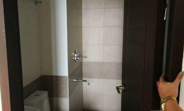 studio unit for sale in  Axis Residences, 5% Move in Promo at Boni Avenue Mandaluyong near Cybergate Offices with conveniences to Malls