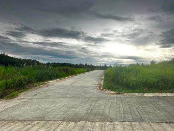Residential Lots for Sale in Tagaytay City | Villa Divinia | Near Aguinaldo Highway | 0% Interest
