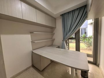 Dijual Apartemen Gold Coast Pik 4Br+1, Luas 168M2, Full Furnished