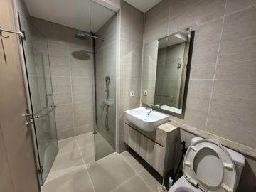 Dijual Apartemen Gold Coast Pik 4Br+1, Luas 168M2, Full Furnished