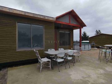 Parcela con 2 cabañas equipadas en Algarrobo Norte