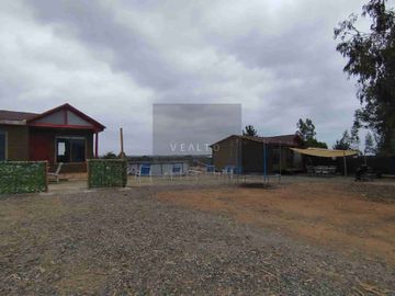 Parcela con 2 cabañas equipadas en Algarrobo Norte