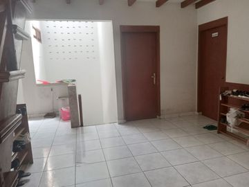 Rumah Kost 2 Lantai Lokasi Premium di Sukaluyu Surapati