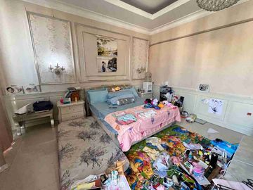 DIJUAL Rumah LA RIZ WOOD Pakuwon Indah