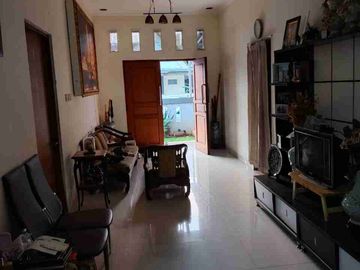 Jual Cepat Rumah 2 lantai di Gading Serpong Sektor 7A