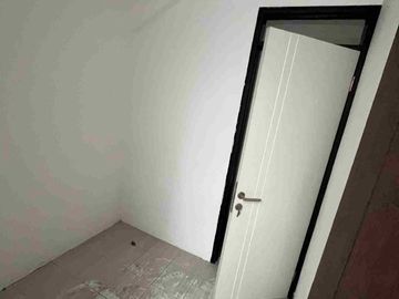 Dijual Rumah Kotak Darmo Harapan indah