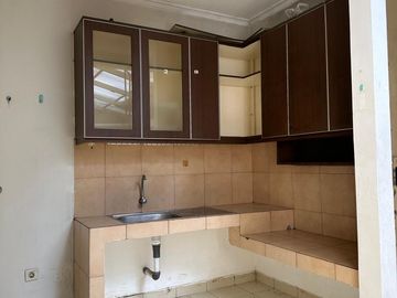 DIJUAL RUMAH BAGUS 2 LANTAI FULL HADAP BARAT DAYA DI AZALEA GADING SERPONG