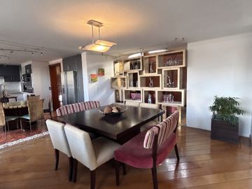 Habitación de arriendo en Cumbaya, cerca a la USFQ