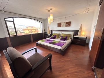 Habitación de arriendo en Cumbaya, cerca a la USFQ