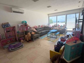 SE VENDE CASA EN PEDREGAL FASE I
