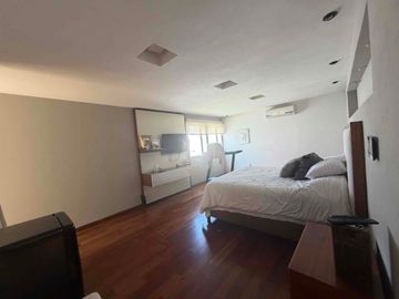 SE VENDE CASA EN PEDREGAL FASE I
