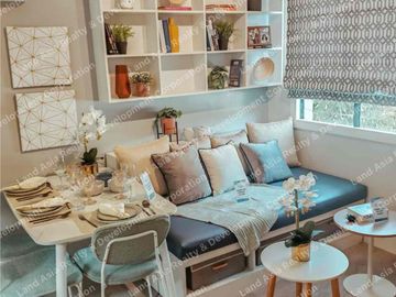 Provision 2bedrooms with own parking area , Duplex Unit