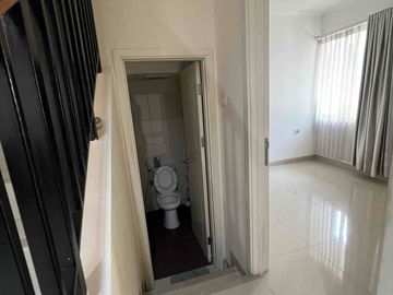 Dijual Rumah Tesla Summarecon Gading Serpong Sudah Renov Semi Furnish
