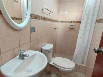 Alquiler LA MOLINA - Dpto de 2 dormit con INTERNET incluído - Urb. GIRASOLES