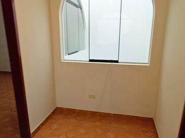 Alquiler LA MOLINA - Dpto de 2 dormit con INTERNET incluído - Urb. GIRASOLES