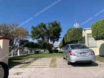 100% Garantizada por Contrato: Casa Adjudicada en El Pueblito