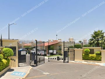 100% Garantizada por Contrato: Casa Adjudicada en El Pueblito