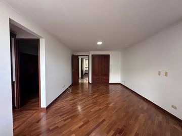 Apartamento en arriendo en El Tesoro, El Poblado