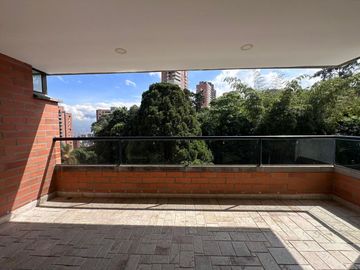 Apartamento en arriendo en El Tesoro, El Poblado