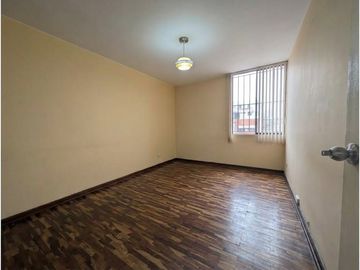 Venta de amplio Departamento en las Torres De San Borja