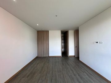Apartamento en arriendo en la Loma de Los Gonzales, El Poblado