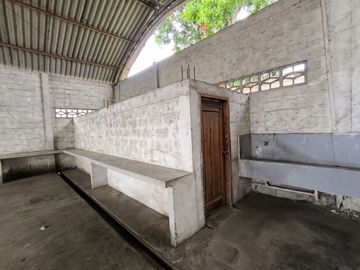 Galpón abierto al alquiler, Av. 25 de Junio Machal