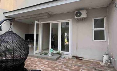 Disewakan Rumah renov semifurnish di Maple Summarecon Bekasi