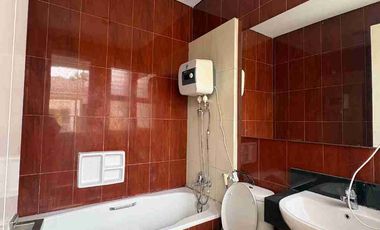 Disewakan Rumah renov semifurnish di Maple Summarecon Bekasi