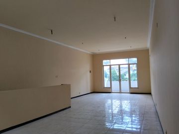 Dijual/Disewakan Ruko Wiyung, Surabaya