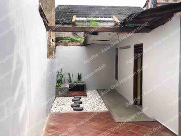 Rumah Industrial Cipinang Jakarta Timur siap huni jalan 2mobil
