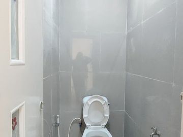 RUMAH EKSKLUSIF NGALIYAN DEKAT PERMATA MEDIKA