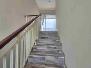 DISEWAKAN RUMAH RAPI SIAP HUNI KAMAR 3+1 DI REGENCY MELATI MAS SERPONG