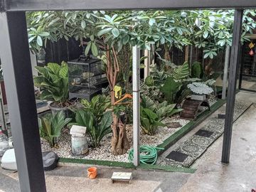 Rumah Mewah Luas 2 Lantai Lebar Depan 14m Hadap Timur Strategis di Tanon Kidul Gedongan Colomadu