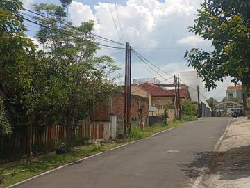 RUMAH MEWAH DEKAT UNDIP & TOL TEMBALANG