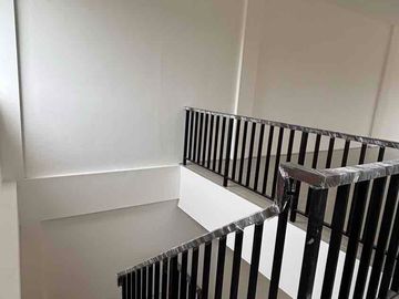 Dijual Ruko La Vallee Area Komersil Citra Garden Serpong
