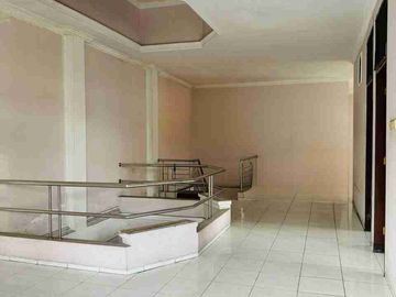 Dijual Rumah Mewah Di Dukuh Kupang Surabaya Barat Harga Nego