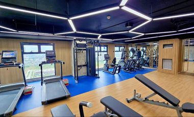 Studio unit condo for sale in Bridgetowne Pasig City in OPUS MALL, near Ortigas, Eastwood City, Marikina, c5 road, and Next BGC
