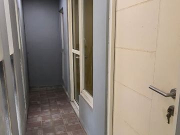 Rumah 2 Lantai Bagus Furnished SHM di Citraland Utara Greenhill