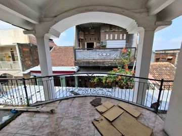 Rumah Dua Lantai di Bawah Harga Pasar Lokasi Strategis Kota Malang