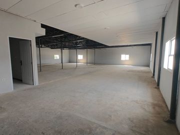 Disewakan Gudang + Kantor 4 Lantai di Penjaringan Jakut