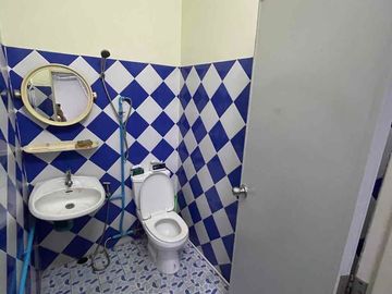OFFICE FOR RENT WITH 1 BEDROOM