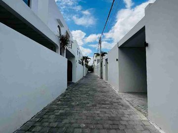 Villa tegal cupek kerobokan