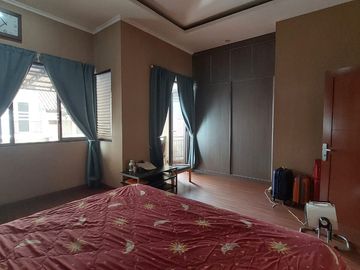 Dijual Rumah di Metro Permata 1