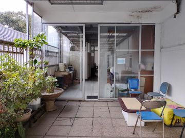 rumah bagus strategis mainroad sayap riau bandung