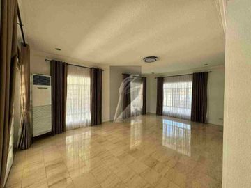 Ayala Alabang House for Rent