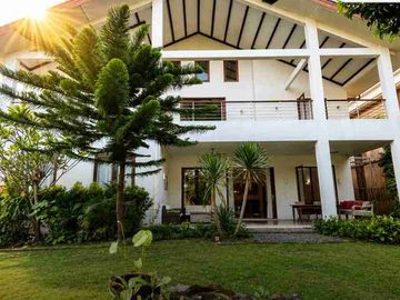 JUAL Rumah Mewah Siap Huni The Green BSD, An Fl