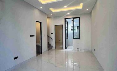 DIJUAL.RUMAH SIAP HUNI DIAN ISTANA