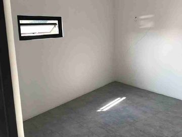 rumah minimalis 2lantai lokasi strategis di cigadung tubagusismail dago bandung kota