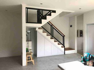 rumah minimalis 2lantai lokasi strategis di cigadung tubagusismail dago bandung kota